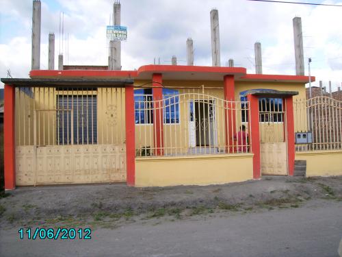 Vendo casa por estrenar en Catamayo
