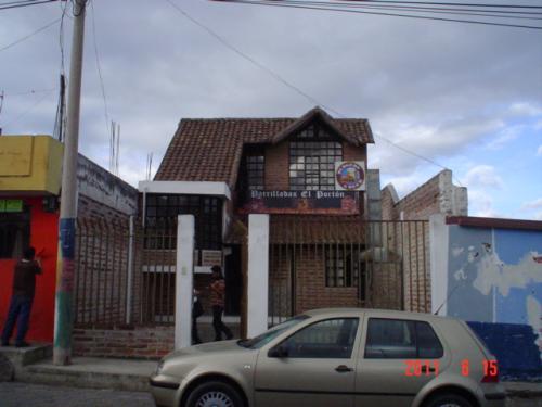 VENDO CASA SECTOR COMERCIAL EN TABACUNDO