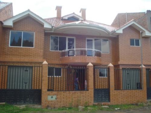 CASA DE VENTA EN BAÑOS VISITE:casasencuencaecuador