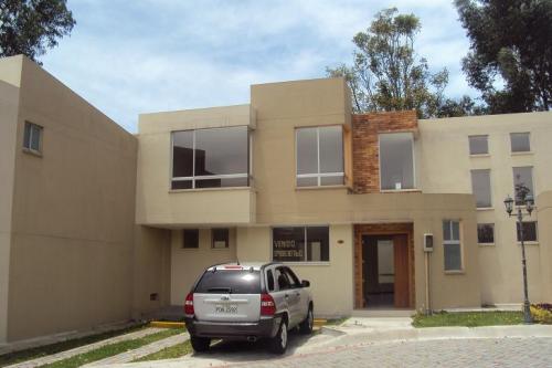 CASA NUEVA CAPELO 3 DORMITORIOS $96000