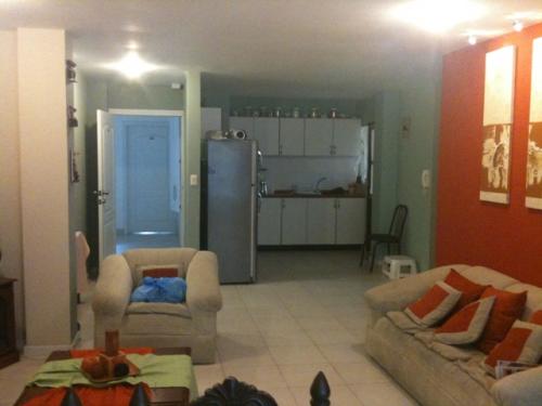 DE OPORTUNIDAD VENDO DEPARTAMENTO EN CUENCA VIA A BAÑOS PRECIO:$55.000 Dolares A.