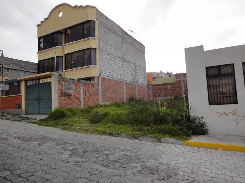 VENDO LOTE CERCA AL CONDADO