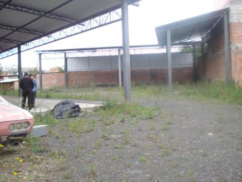 cod: 35676 -- MJN CONSTRUCCIONES VENDE EE--NAVE INDUSTRIAL EN LA AV. UNIDAD NACIONAL DE 1.562 Metros 