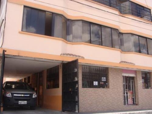 cod: 35994 -- MJN CONSTRUCCIONES VENDE CASA  RENTERA DE 9 DEPARTAMENTOS A 5 CUADRAS DEL TERMINAL DE QUITUMBE