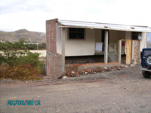 Vendo en Catamayo una casa de dos plantas en San José