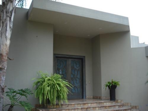 Casa en urbanización privada, en el Km 5 1/2 de la vía a Samborondón 