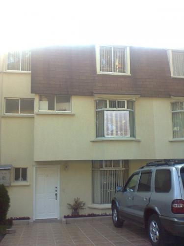 Casa 4 dormitorios 155m2 Urb. Jardines de Carcelén