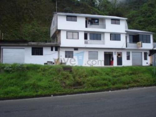 M-36434-VENDE CASA EN DUCUR