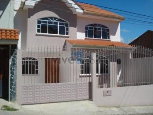 E-34267-CASA EN MIRAFLORES