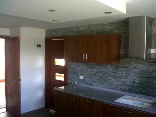 GRAN OPORTUNIDAD FANTASTICO DEPARTAMENTO EN LA URBANIZACION EL CONDADO 