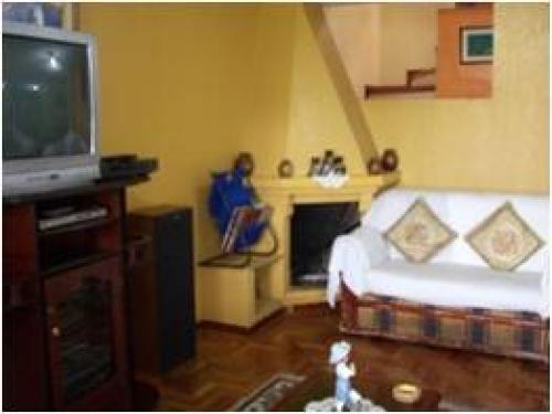 Vendo casa amplia 5 dormitorios sector Ichimbia 