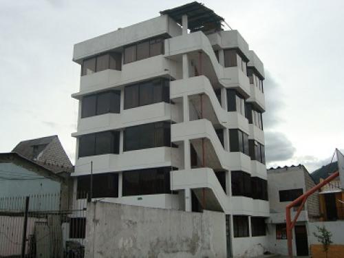 VENDO EDIFICIO RENTERO QUITO SUR