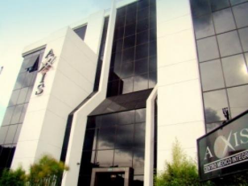 CASA CON TERRENO PARA CONSTRUIR  HOSPITAL AXXIS