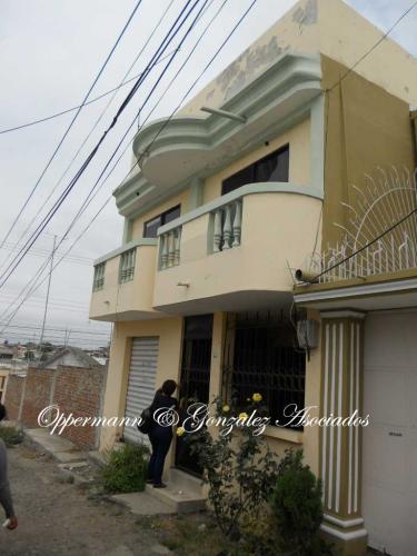 Casa en venta, ciudadela Aurora, Manta