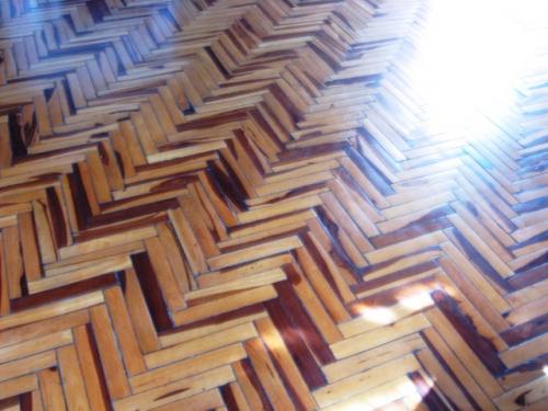 VENDO CASA SECTOR LOS LAURELES