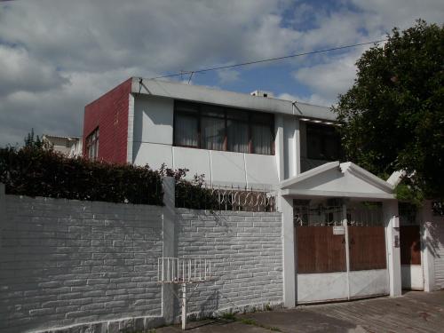 vendo casa ideal para empresas u oficinas, batan bajo