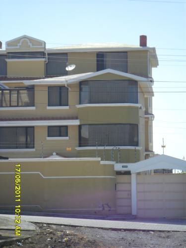 DEPARTAMENTO DUPLEX SAN ISIDRO DEL INCA