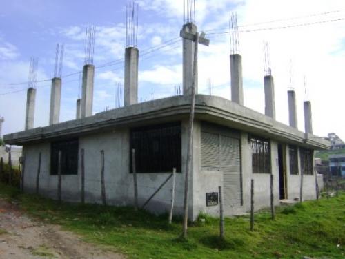 A PRECIO REGALADO VENDEMOS CASA EN EL SUR DE QUITO SECTOR CONDE CUATRO.