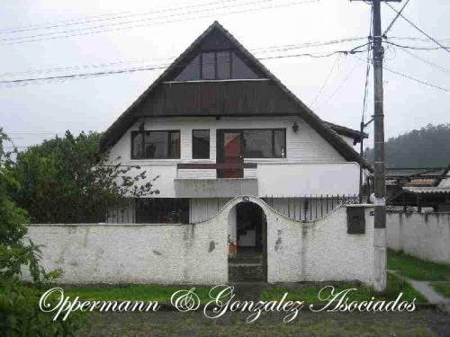 Vendo casa en Valle de los Chillos, Quito