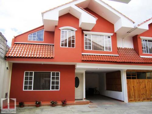 (CV116) Casa  en zona exclusiva sector Machangara (Cale Roma)