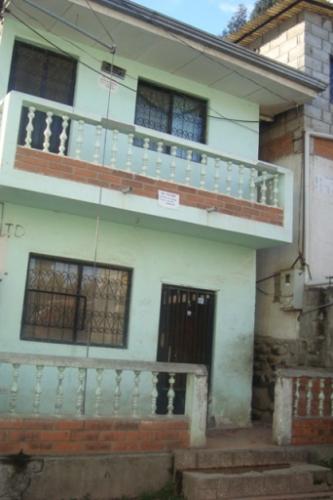 DE OPORTUNIDAD HERMOSA CASA DE VENTA POR EL PARQUE INDUSTRIAL