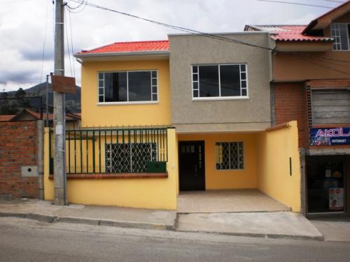 CASA CREDITO INMOBILIARIA... Vende Hermosa Casa Por Estrenar