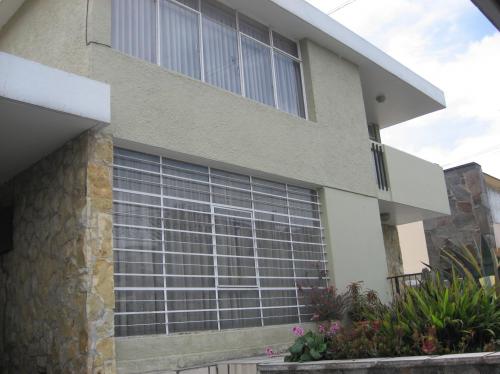 Venta linda casa de venta en la Granda Centeno