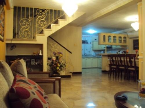 URDENOR 2 VENDO BONITA CASA 2 PLANTAS 3 DORMITORIOS, 2 GARAJES CERRADOS, PATIO.