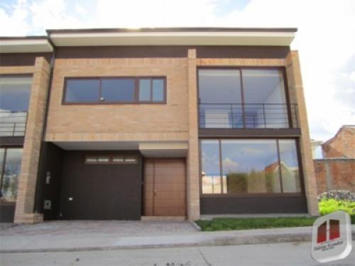 Casa en Cuenca sector Las Pencas (SCV273)