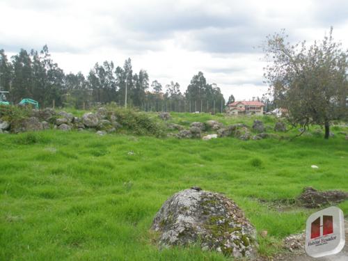 Terreno en Cuenca sector San Joaquín de 1000m2 (SST245)