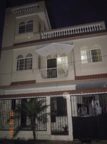 BONITA CASA EN VENTA