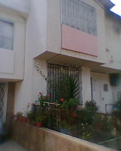 VENDO CASA EN CONJUNTO AL SUR DE QUITO