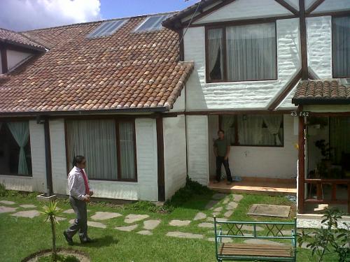 HERMOSA CASA CONJUNTO TERRACOTA