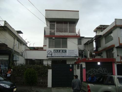 CASA DE VENTA POR AEROPUERTO - QUITO