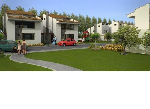 HERMOSA CASA INDEPENDIENTE POR ESTRENAR TRES PLANTAS