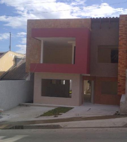 HERMOSA VILLA MODERNA DE LUJO