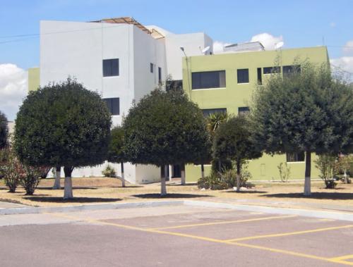 DEPARTAMENTO DOS HEMISFERIOS, SECTOR PUSUQUI $190 , 2 DORMITORIOS INF: 2353-232, 097-592747