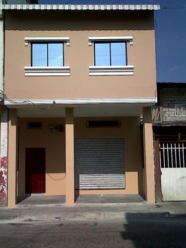 CASA MAS LOCAL COMERCIAL