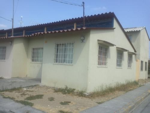 CASA ESQUINERA 3 DORMITORIOS EN VILLA ESPAÑA SOLO CASH