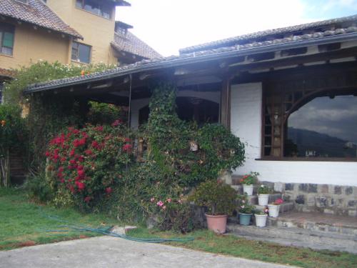 VENTA CASA LA PRIMAVERA2, CUMBAYÁ