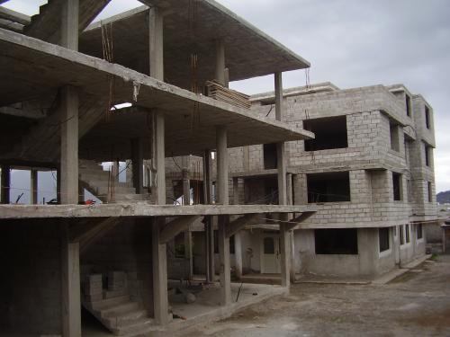 DE OPORTUNIDAD SE VENDE PROPIEDAD