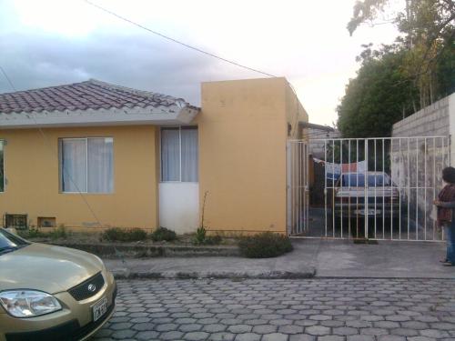 DE OPORTUNIDAD VENDO CASA EN CONJUNTO CERRADO   