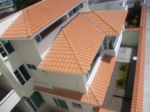 HERMOSA CASA EN LA CIUDAD DE IBARRA