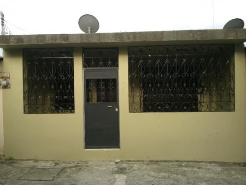 SE VENDE CASA EN MONTEBELLO