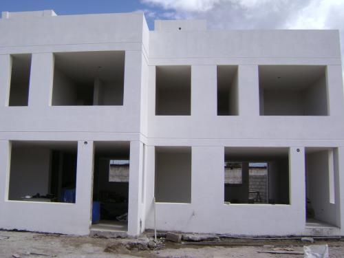 Casas Por Estrenar en LLano Chico Conjunto Wayra