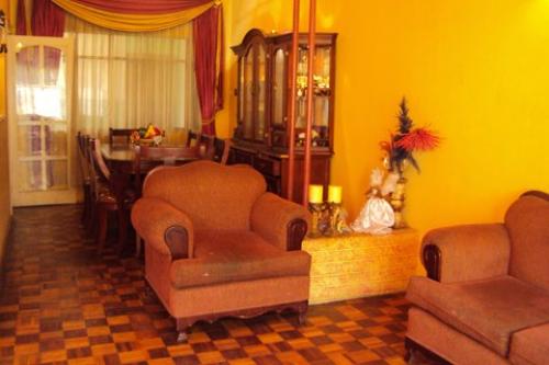 VENTA DE CASA SECTOR PRIVILEGIADO EN LA CIUDAD DE LOJA