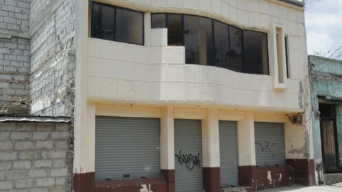 SE VENDE CASA EN EL CENTRO DE OTAVALO