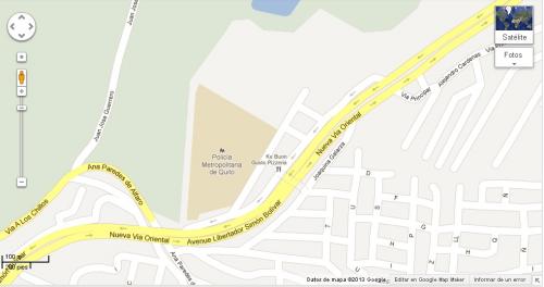 CASA PEQUEÑA EN VENTA LOSA CON POSIBILIDAD DE AMPLIACION, SALA-COMEDOR-COCINA TIPO AMERICANO, NEGOCIABLE ACEPTO BIESS, UNA CUADRA AVENIDA SIMON BOLIVA