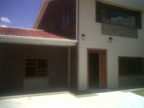 POR ESTRENAR HERMOSA VILLA $100.000 SECTOR TEJAR 