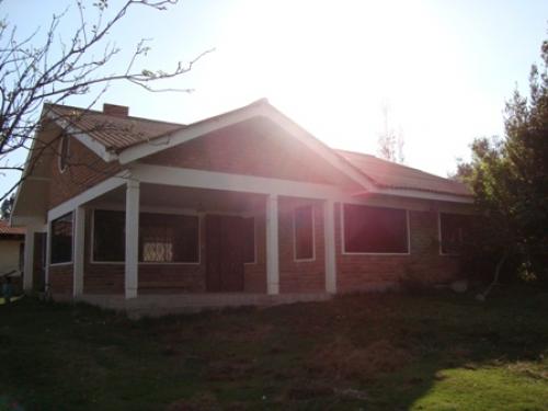 HERMOSA CASA CON TERRENO SECTOR PAMPAS ROSA SININCAY